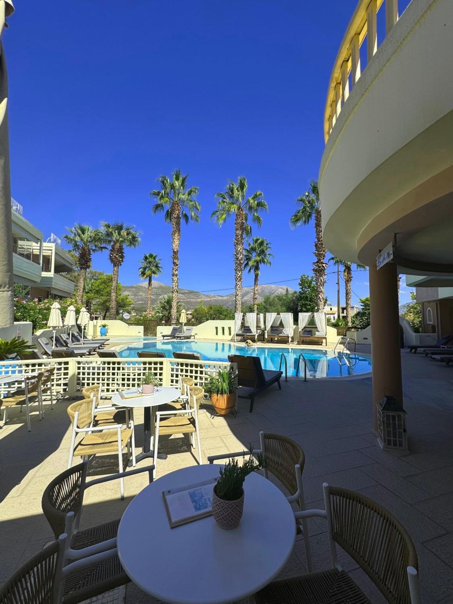 Sun Rise Hotel Apartments Eretria  Exterior photo