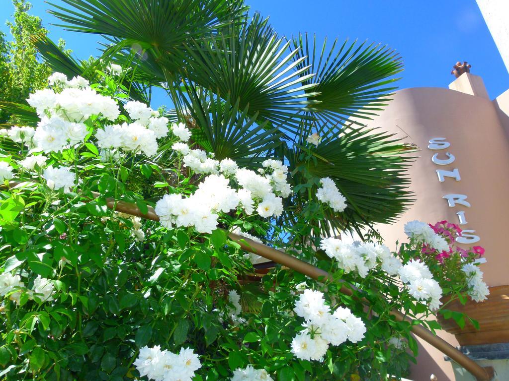 Sun Rise Hotel Apartments Eretria  Exterior photo
