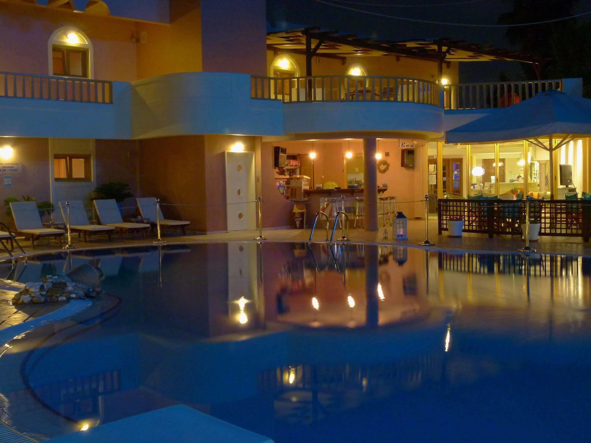 Sun Rise Hotel Apartments Eretria  Exterior photo