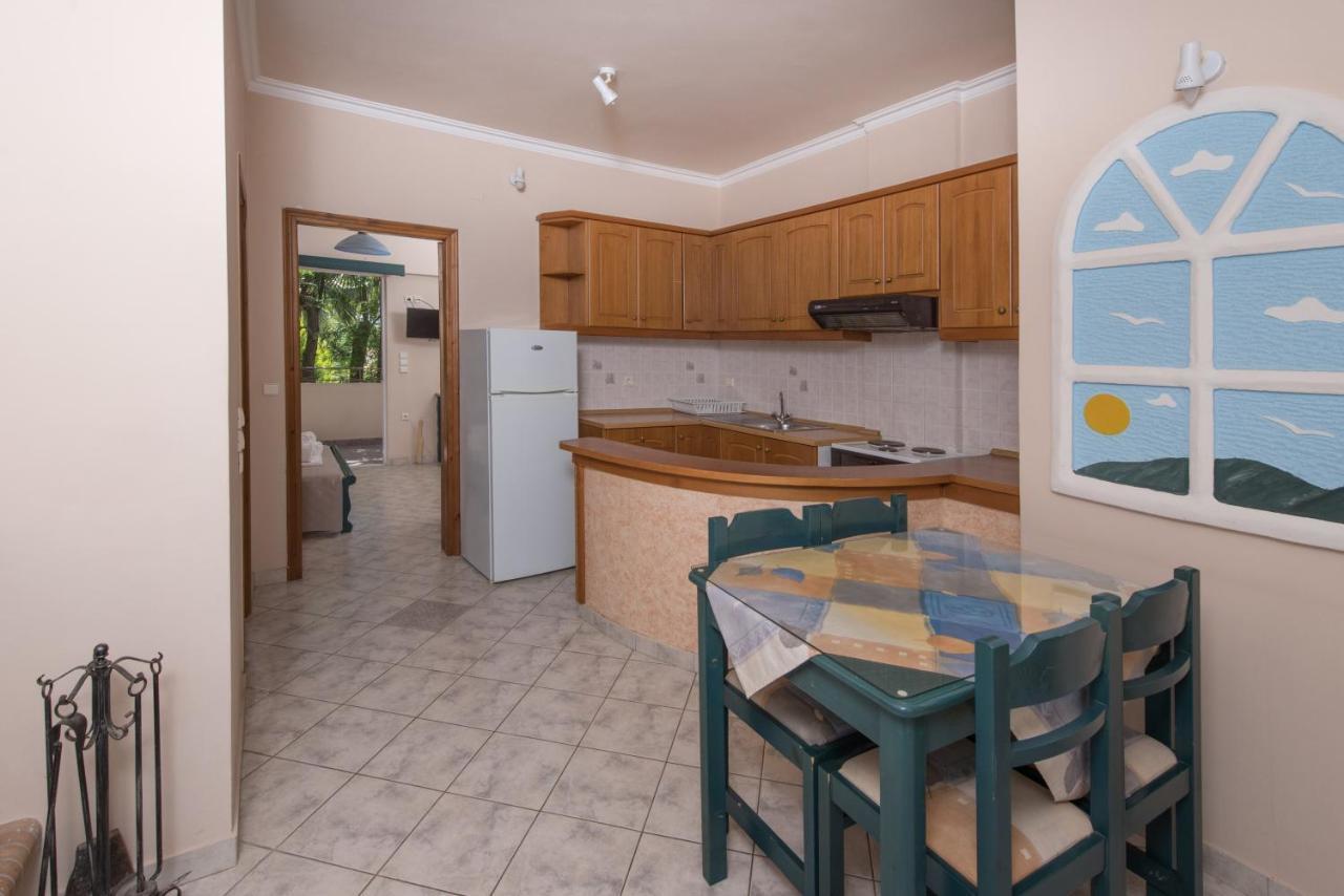 Sun Rise Hotel Apartments Eretria  Exterior photo